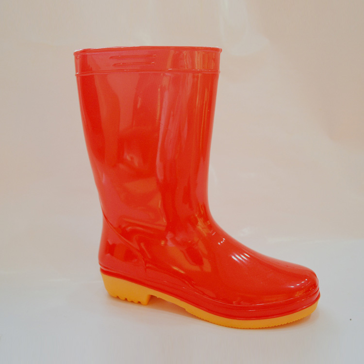 WHOLESALE FASHSION SILICONE GUMBOOTS WELLINGTON RUBBER RAIN BOOTS WOMEN RAIN BOOTS WITH BUCKLE LADIES FASHION GUMBOOTS